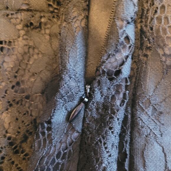 LuLu’s Black Lace Bell‑Sleeve Mini Dress L V‑Back Whimsygoth Party NYE Witchy - Picture 9 of 11